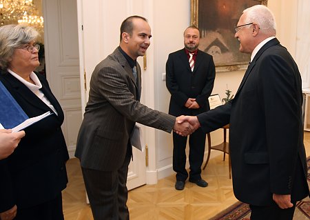 foto: Prezident Vclav Klaus vt Otu Paesovou a Ing. Martina Novka